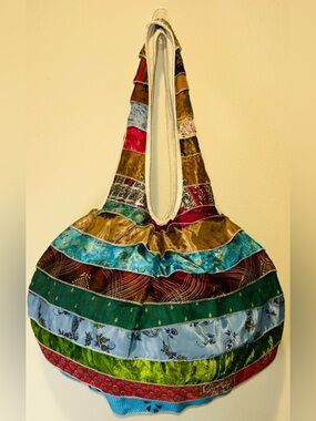 Art Studio Company Recycled Sari Multi-Color Boho Shoulder Bag NWT India Hippie